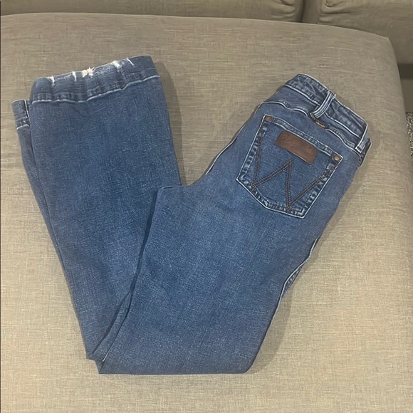 Wrangler Denim - Wrangler Blue Straight Jeans Classic Fit